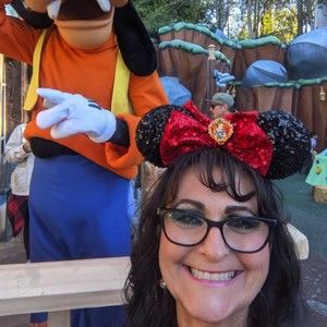 Meet your Posher, Gayla